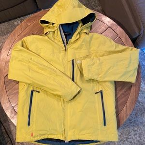 NWOT never worn! Womens Cloudveil Ski Coat size L